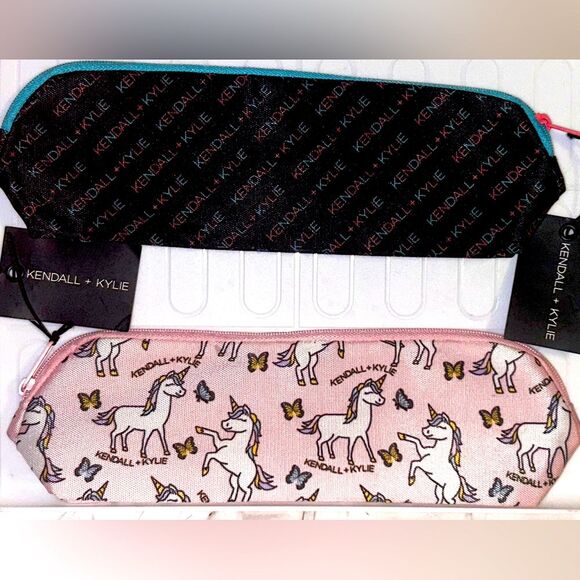KENDALL & KYLIE Canvas BLACK BAG make up bag/brush bag ONLY!. Sold out online! - Picture 1 of 4